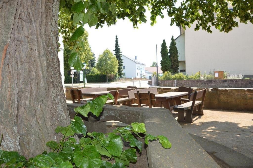 Landgasthof-Hotel Zur Linde Grossenlueder Exterior photo