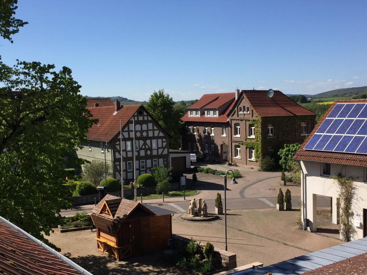 Landgasthof-Hotel Zur Linde Grossenlueder Exterior photo